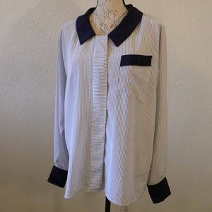 Vintage Albert Nipon White Blue Stripes Button Up Shirt Blouse Peter Pan Neck
